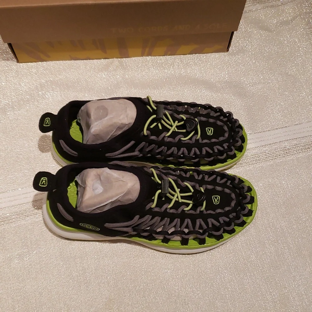 Keen NEW Uneek O2 Corded Water Sneakers Hiking Sport Sandals Youth Kids Unisex 1